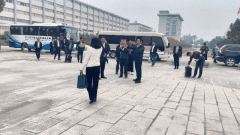 蘄春縣人大常委會(huì)黨組書記、主任蔡壽益一行到訪調(diào)研工作