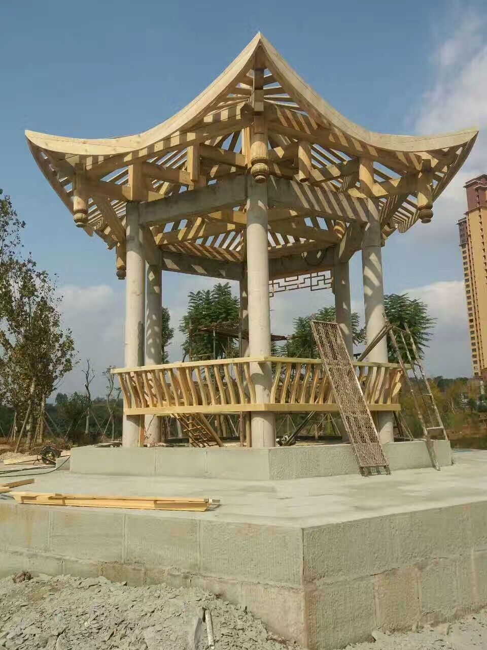 防腐木